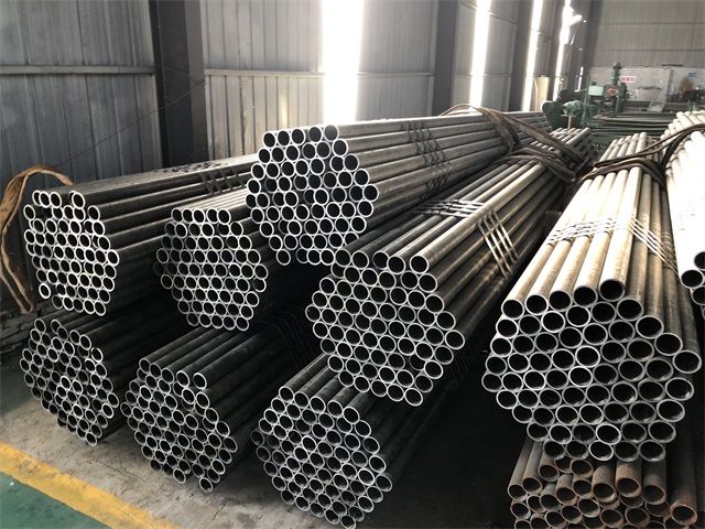 六盘水小口径厚壁无缝钢管
