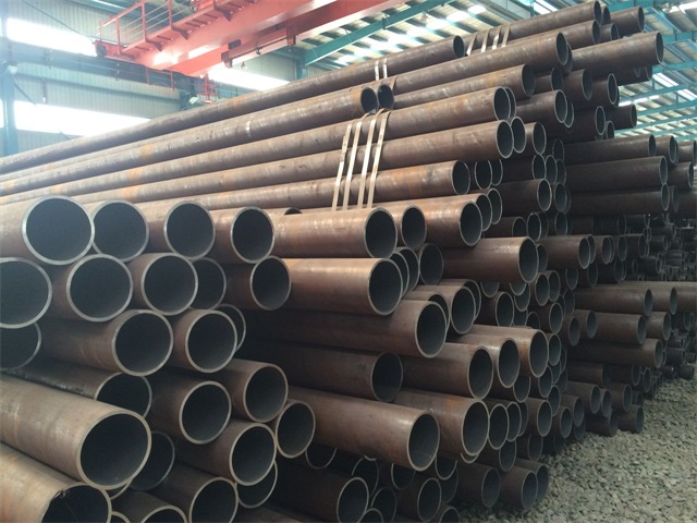 六盘水化肥设备用高压无缝钢管