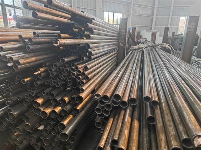 六盘水35#精密无缝钢管
